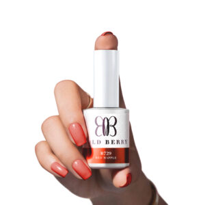 Bold Berry - B729 - Red Mapple - 15 ml - Soak Off Gel Nail Polish